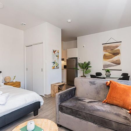 Wonderful New Studio Close To Mount Royal By Den Stays Montreal Pokój zdjęcie